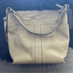 T TAHARI DUNE LEATHER SKYLER BUCKET BAG HANDBAG